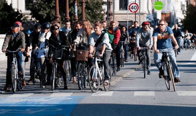 Kako je naftna kriza iz 70-ih učinila da bicikl bude osnovno prijevozno sredstvo u Kopenhagenu