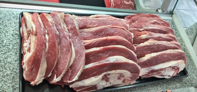 Cijene mesa rastu zbog globalnih problema, ali i zbog manje ponude na tržištu