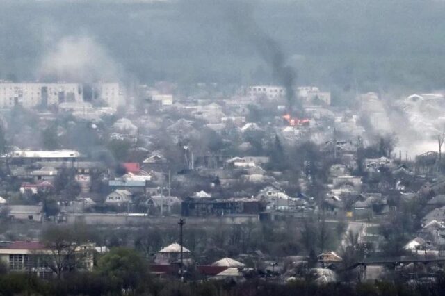 Ruska vojska zauzela grad Kreminna na istoku Ukrajine