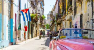 SAD će ublažiti sankcije Kubi, uklanjaju se brojne restrikcije