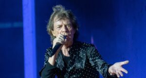 Otkazan koncert Rolling Stonesa: Mick Jeger pozitivan na koronavirus