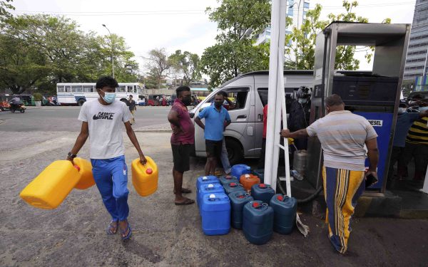 Šri Lanka ima zalihe goriva za samo pet dana