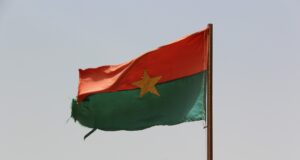 Bomba usmrtila 15 vojnika na sjeveru Burkine Faso