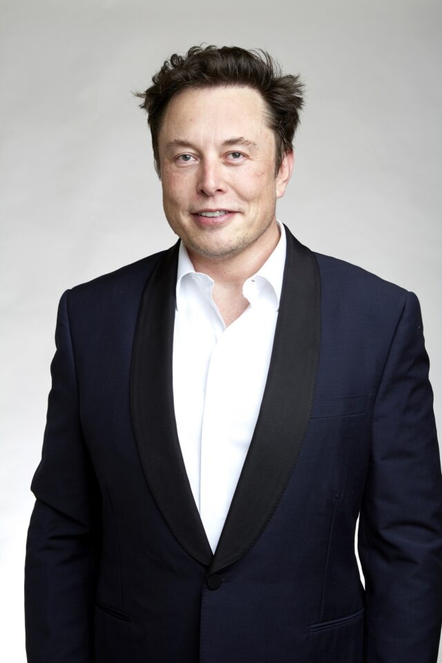 Elon Musk kupuje Manchester United