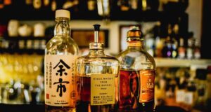 Japan poziva mlade da više konzumiraju alkohol